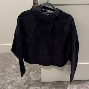 Lululemon Black Camo Cropped Rain Jacket